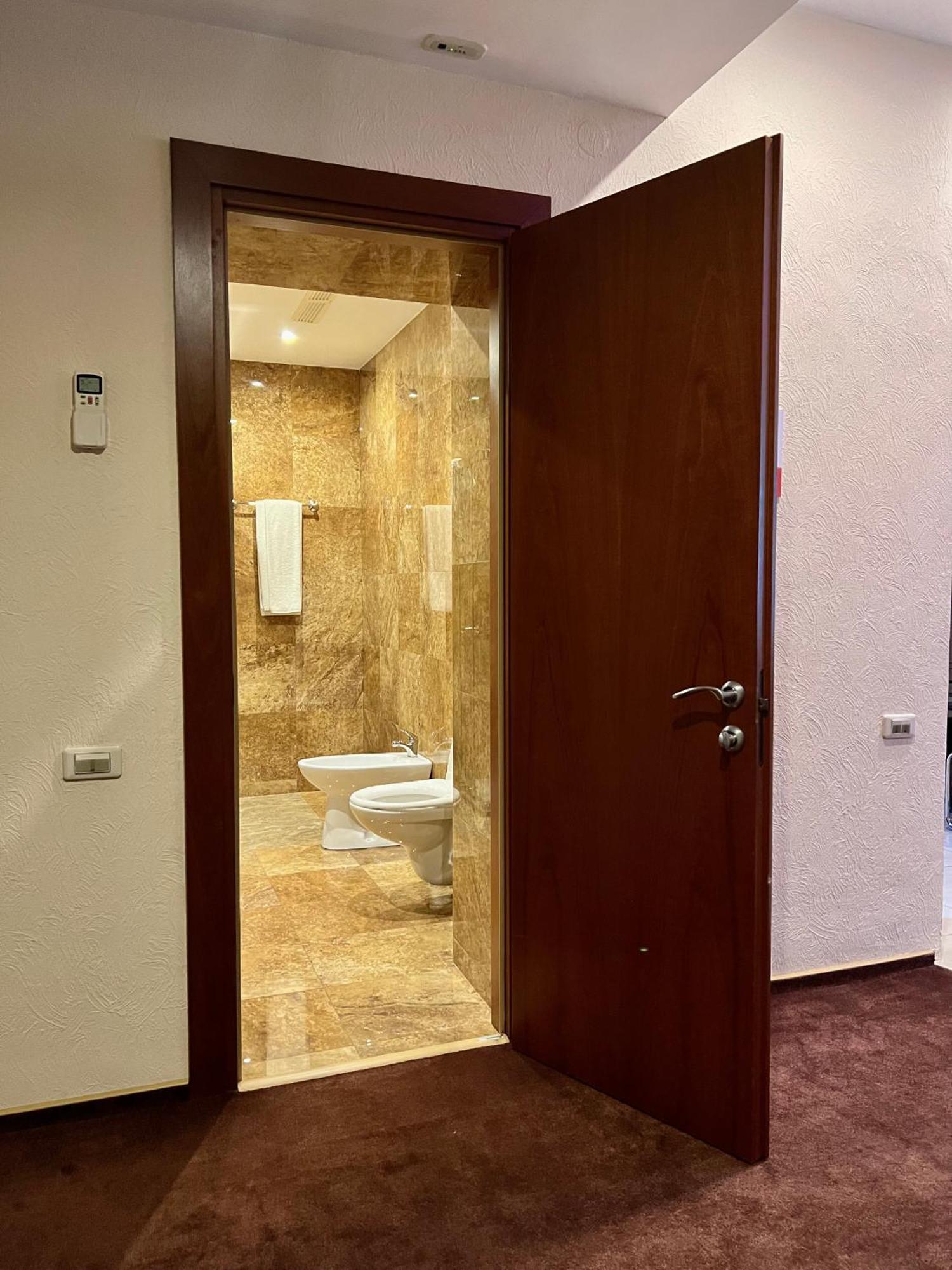 Jeppesen Residence Алмати Екстер'єр фото